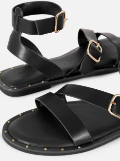 Asymetryczne sandały ze sztucznej skóry z ćwiekami