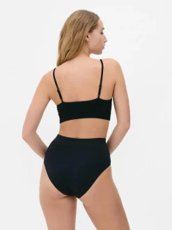 Bezszwowa braletka z dekoltem w serek