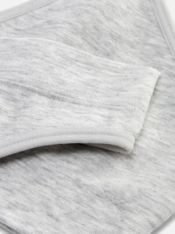 Bezszwowa trójkątna braletka i stringi