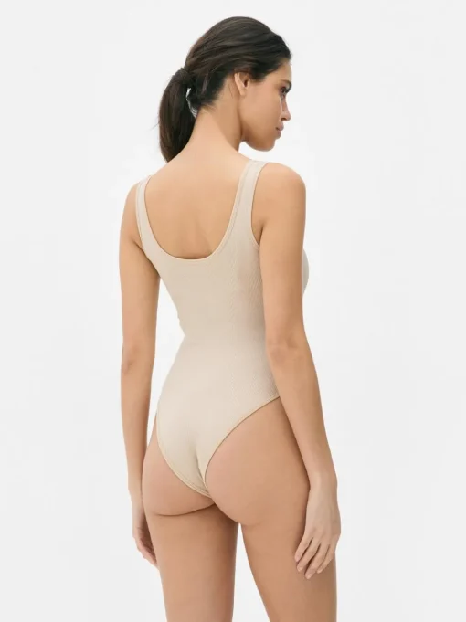 Bezszwowe body w prążki