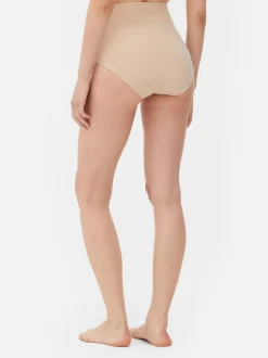 Bezszwowe figi modelujące z wysokim stanem