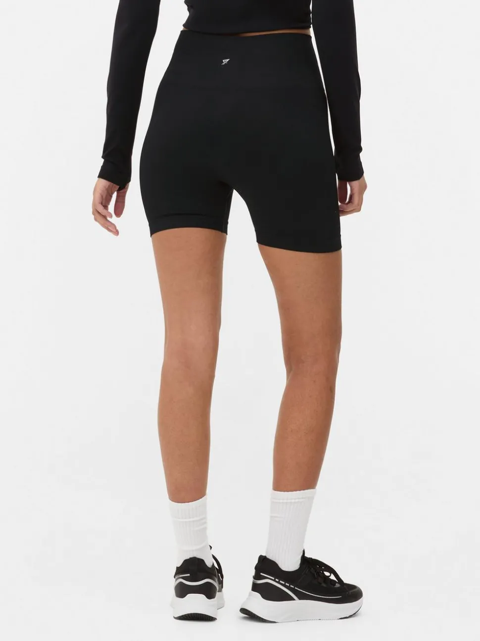 Bezszwowe szorty do jogi z wysokim stanem
