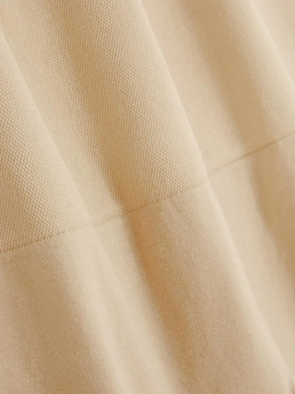 Bezszwowe szorty modelujące