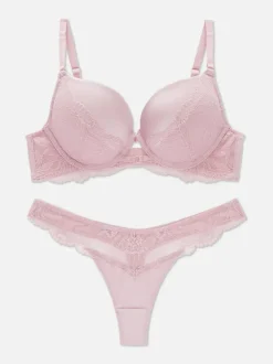 Biustonosz maximise i figi z satyny z koronką