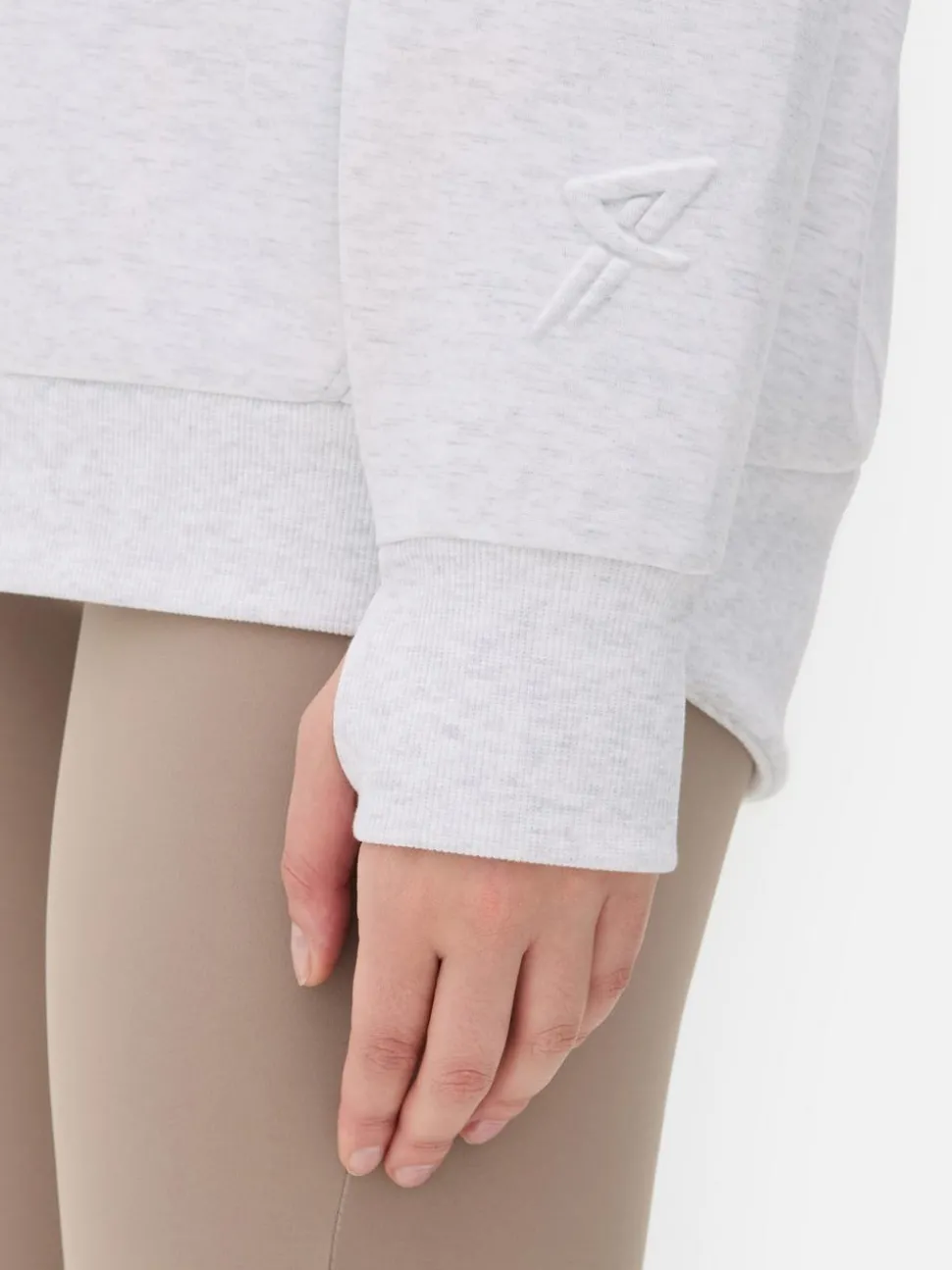 Bluza na siłownię o kroju oversize