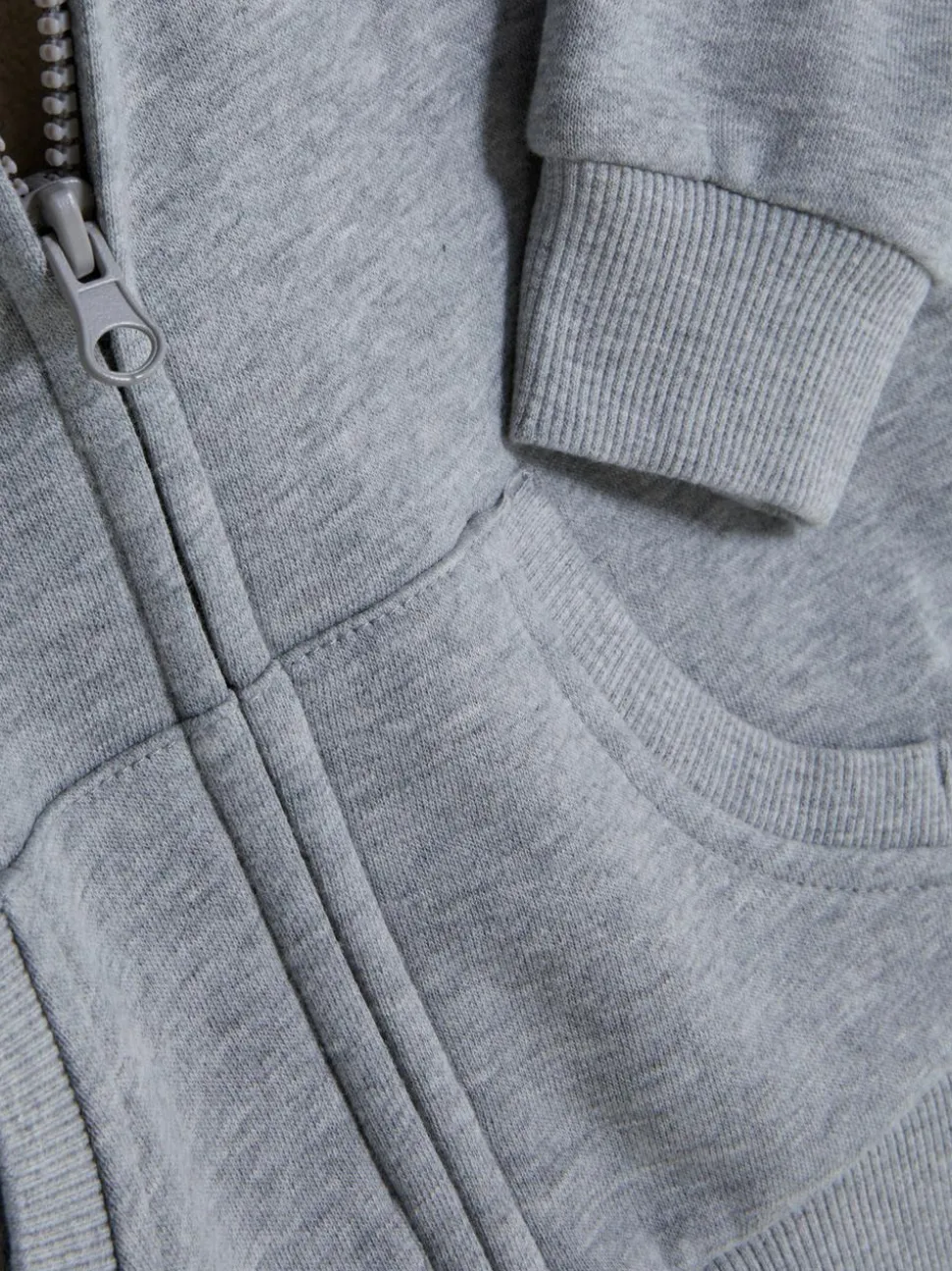 Bluza z kapturem zapinana na zamek