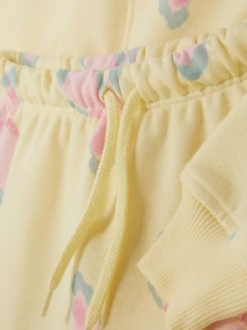 Bluza z okrągłym dekoltem i szorty ze sznurkiem