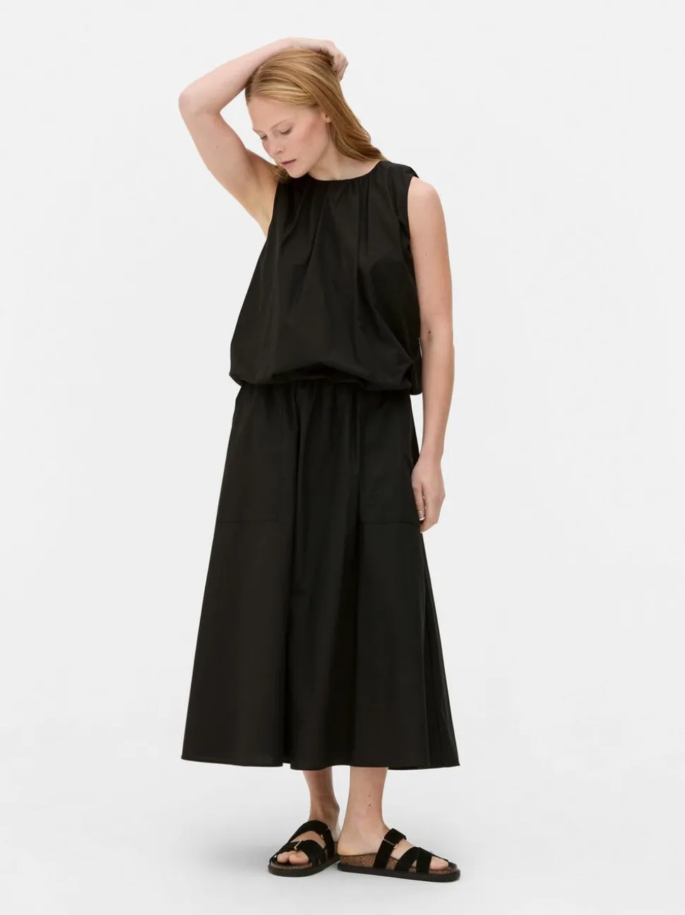 Bluzka bez rękawów o luźnym kroju The Edit