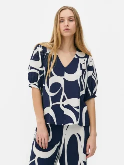 Bluzka ze wzorem w liście