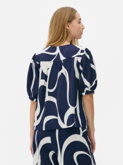 Bluzka ze wzorem w liście