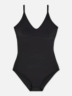 Body z formowanymi miseczkami