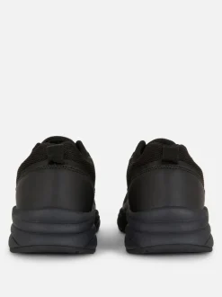 Buty sportowe na grubej podeszwie ze wstawkami