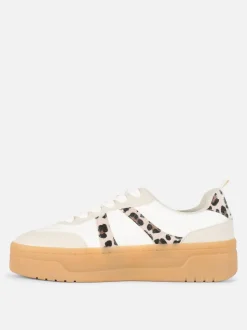 Buty sportowe na platformie Paula Echevarría