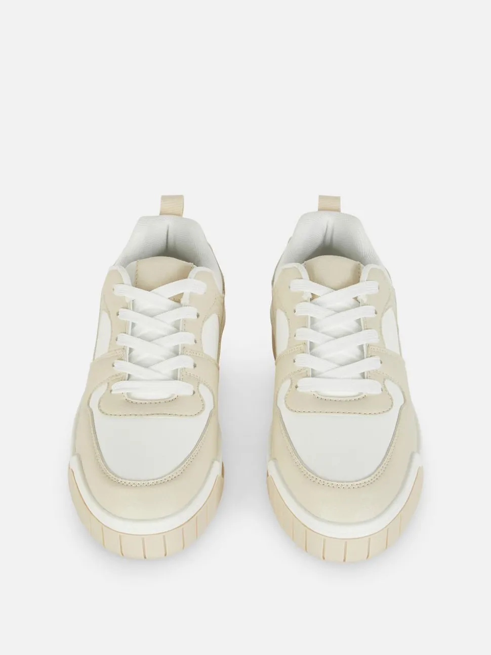 Buty sportowe w bloki kolorystyczne z grubą podeszwą