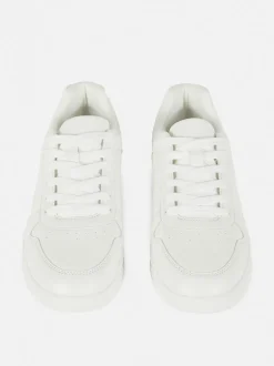 Buty sportowe z niską cholewką i panelami