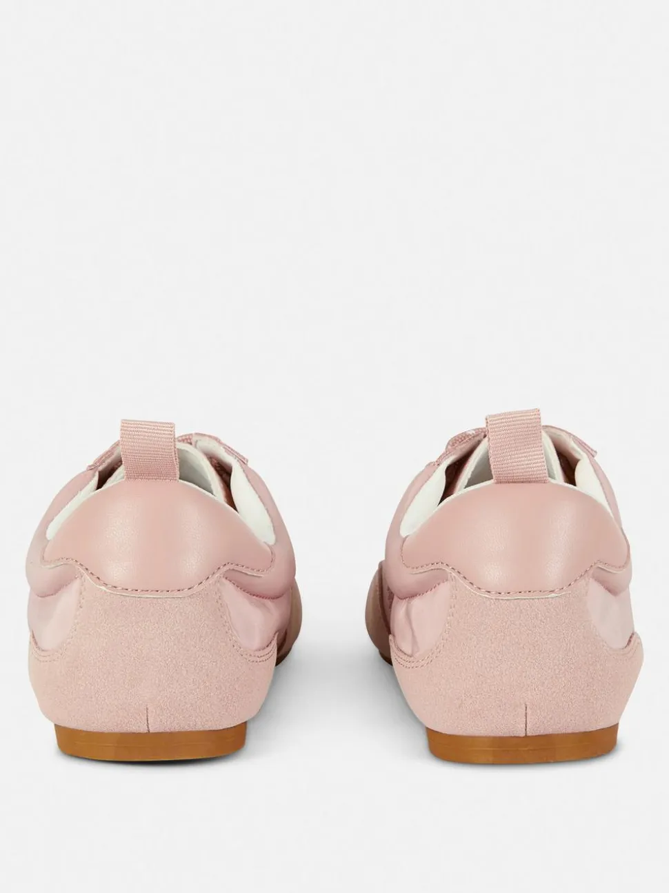 Buty sportowe z niską cholewką