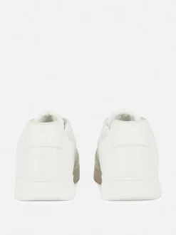 Buty sportowe z niską cholewką i panelami