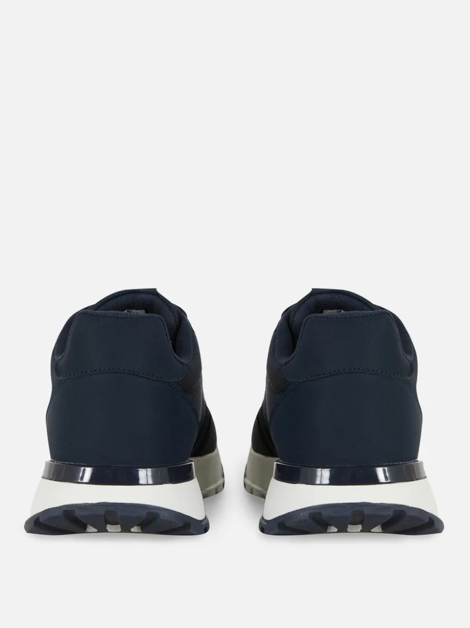 Buty sportowe z niską cholewką na co dzień