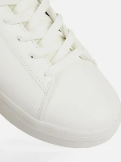 Buty sportowe z niską cholewką