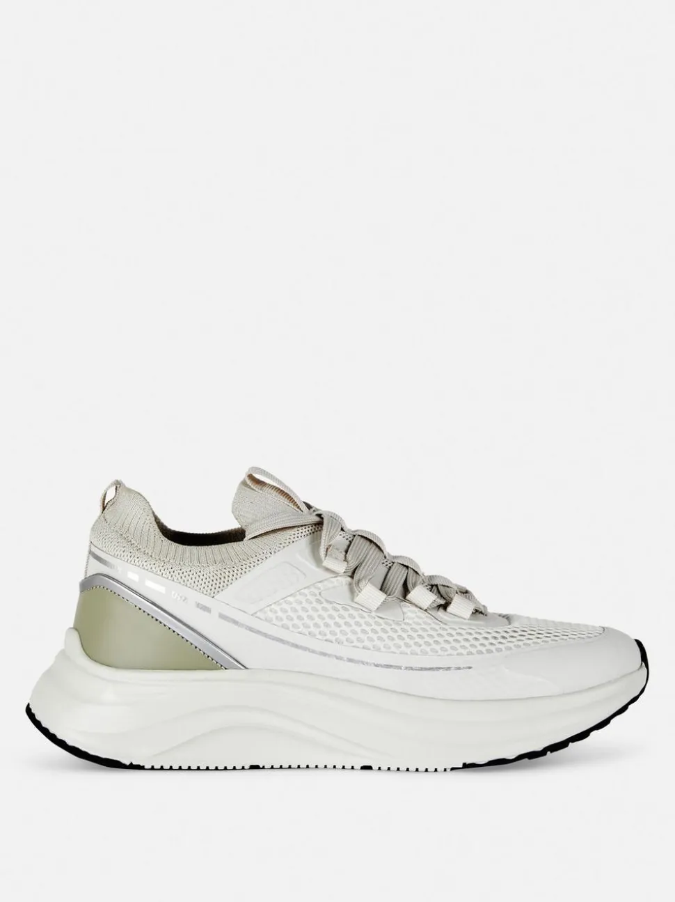 Buty sportowe z siateczką