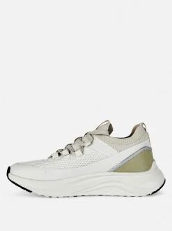 Buty sportowe z siateczką