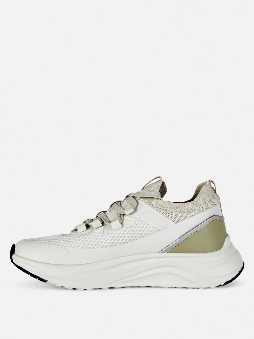 Buty sportowe z siateczką