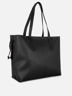 Ściągana sznurkiem torba shopper ze sztucznej skóry