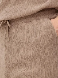 Ściągane sznurkiem marszczone szorty Kem