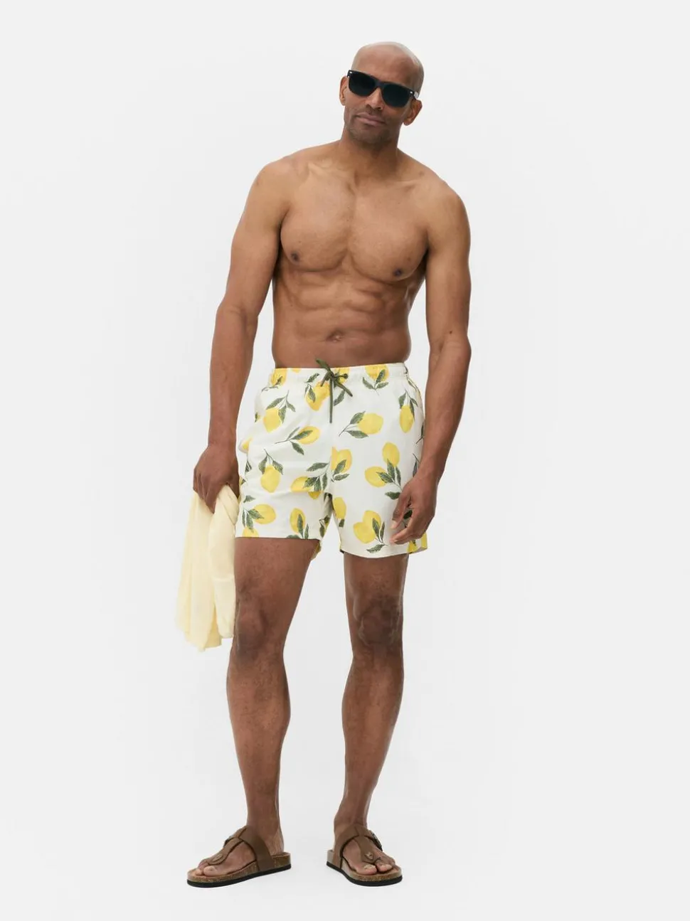 Ściągane sznurkiem szorty kąpielowe z motywem cytryn