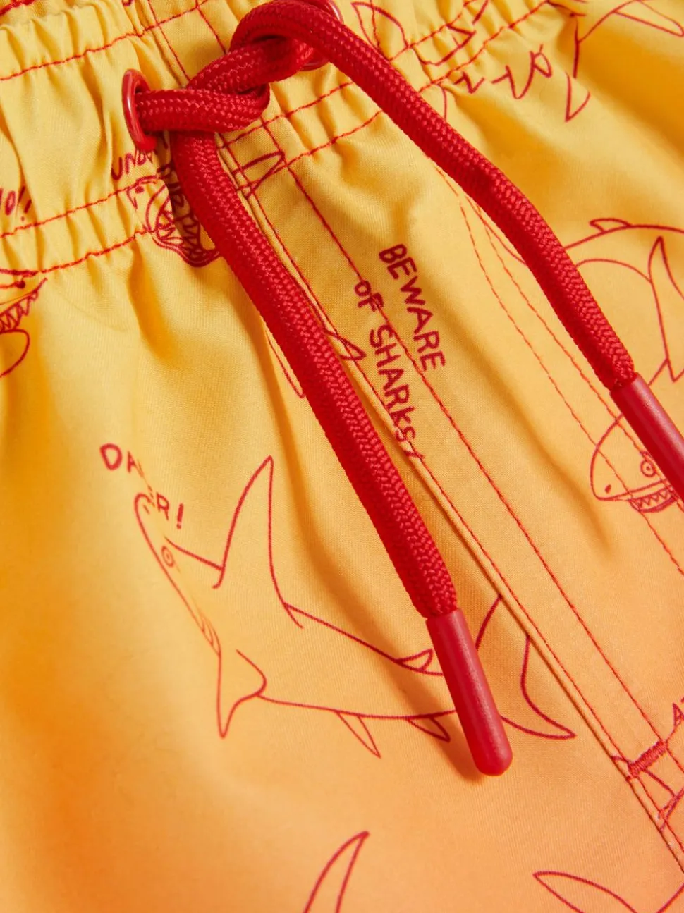 Ściągane sznurkiem szorty kąpielowe ze wzorem ombré