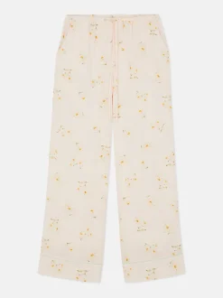 Dół od piżamy z kwiecistymi nogawkami