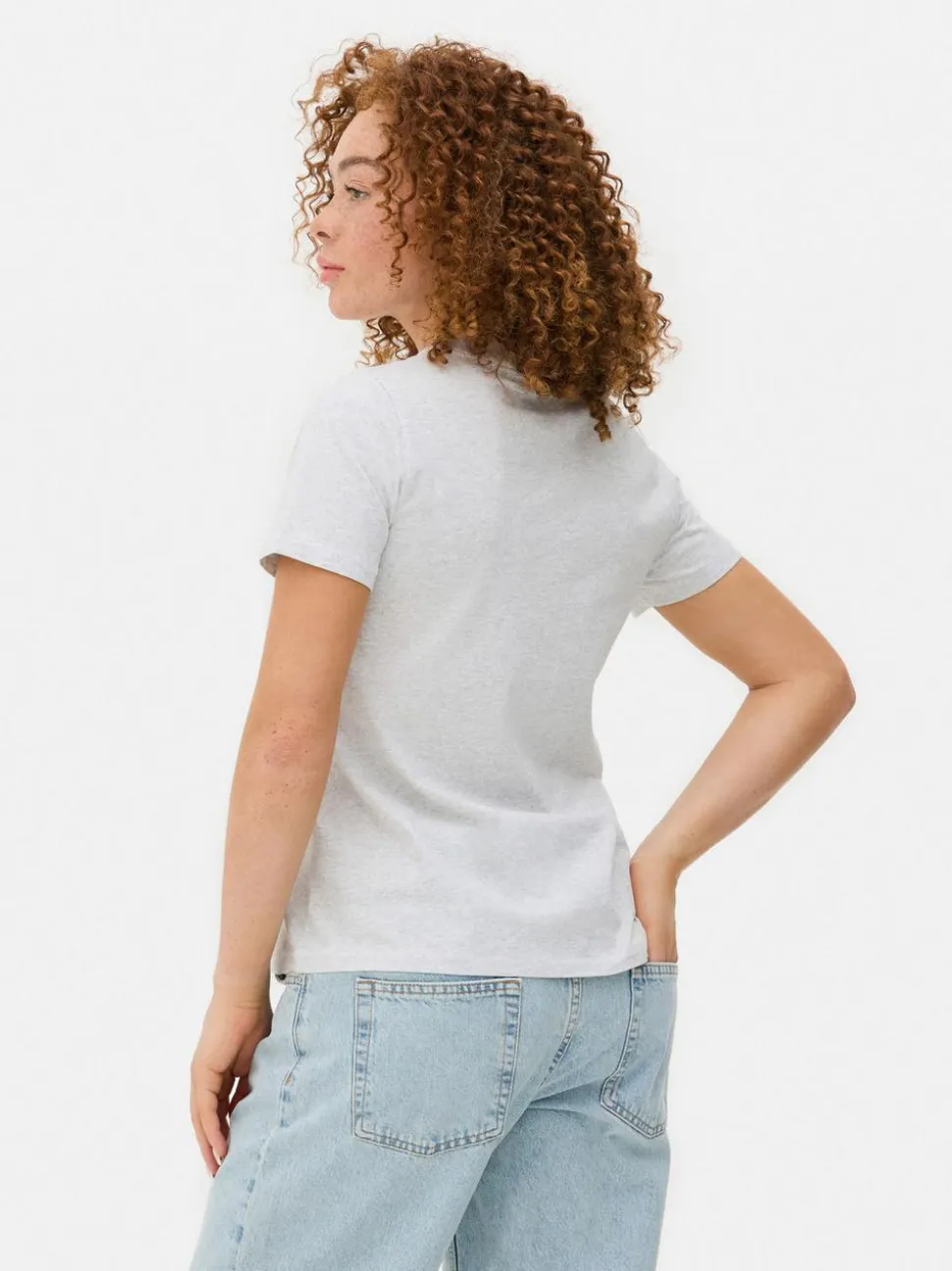 Dżersejowy niezbędny T-shirt z krótkim rękawem