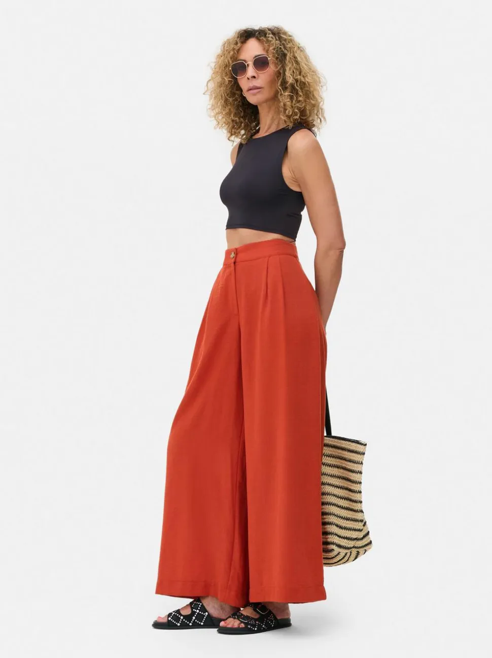 Dżersejowy top bez rękawów z efektem drugiej skóry