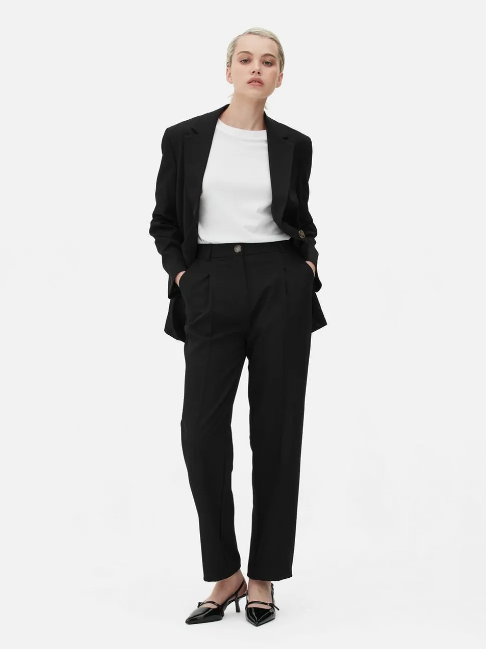 Dopasowane spodnie z prostą nogawką, część zestawu