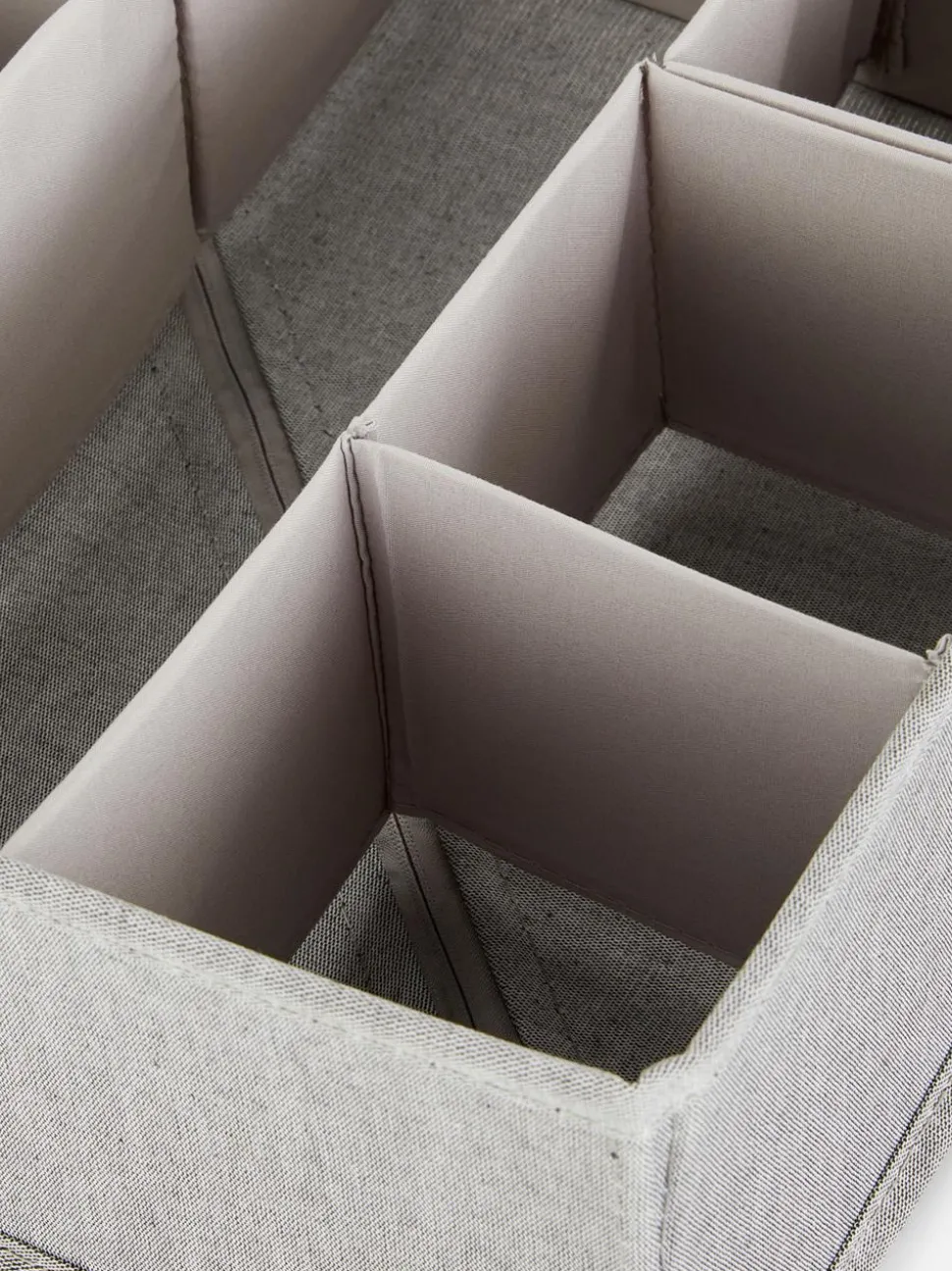 Duży organizer na ubrania