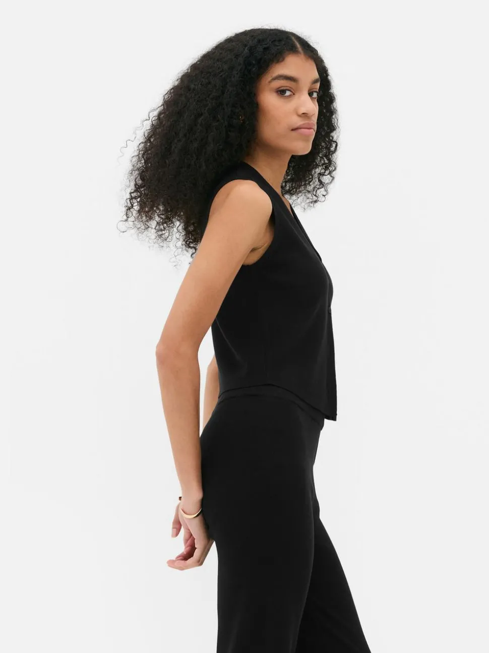 Dzianinowa kamizelka Paula Echevarría