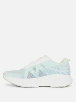 Dzianinowe buty sportowe na siłownię