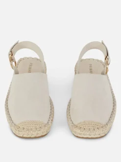 Espadryle z paskiem z tyłu Paula Echevarría