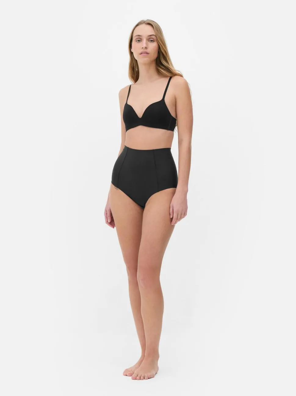 Figi modelujące o średnim wsparciu