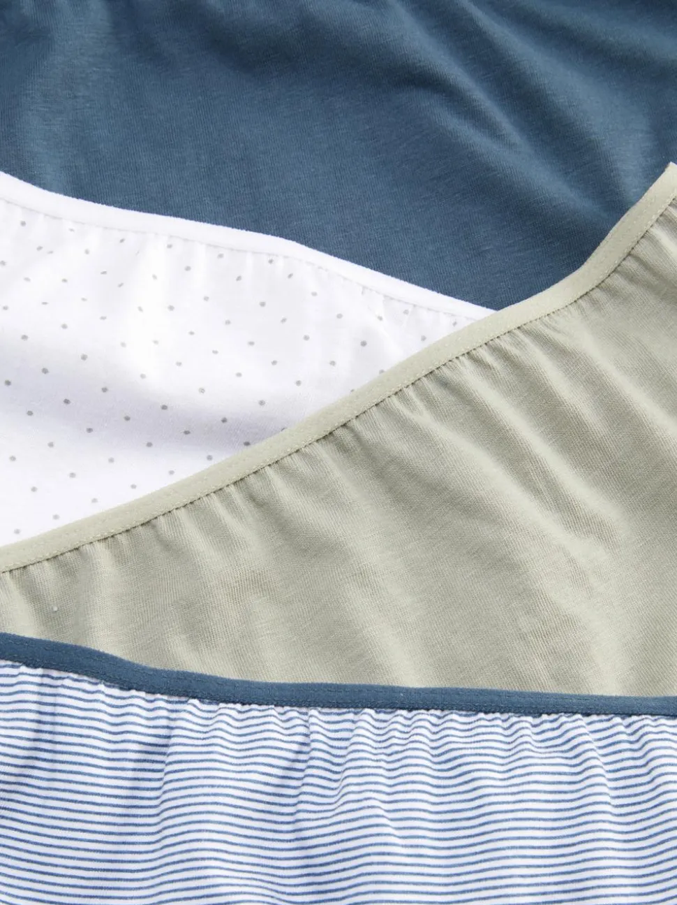 Figi z wysokim stanem na co dzień, 4 pary