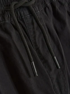 Funkcjonalne spodnie bojówki