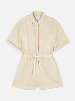 Funkcjonalny kombinezon z wiązaniem w talii