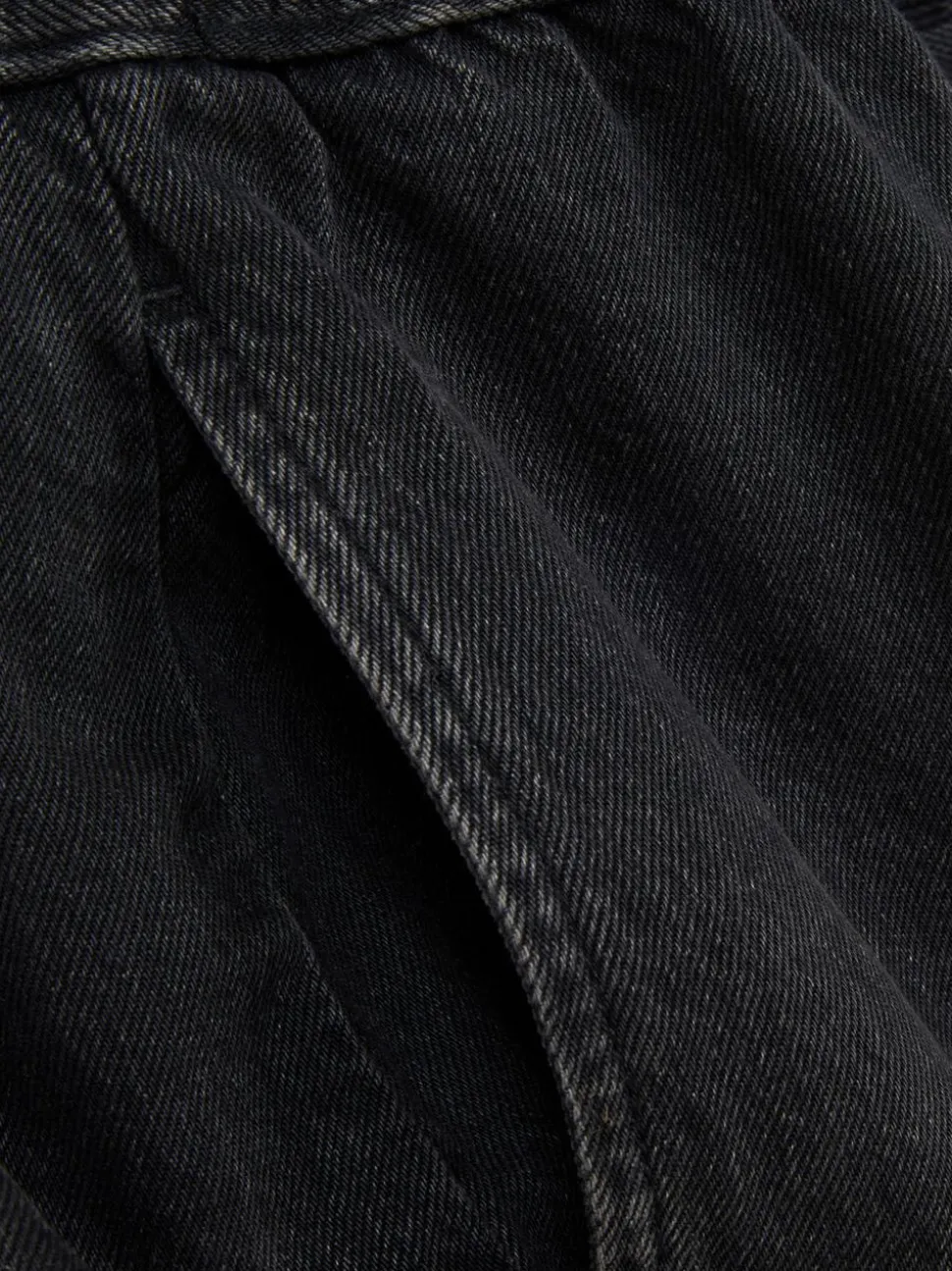 Funkcjonalny kombinezon z wiązaniem w talii