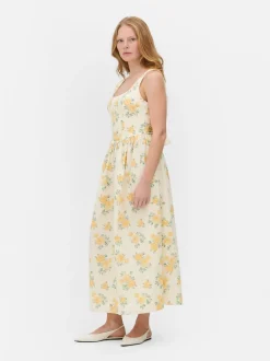 Gorsetowa sukienka midi bez rękawów