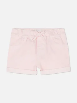 Jeansowe szorty z podwijanymi nogawkami