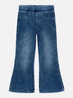 Jeansy z rozszerzaną nogawką