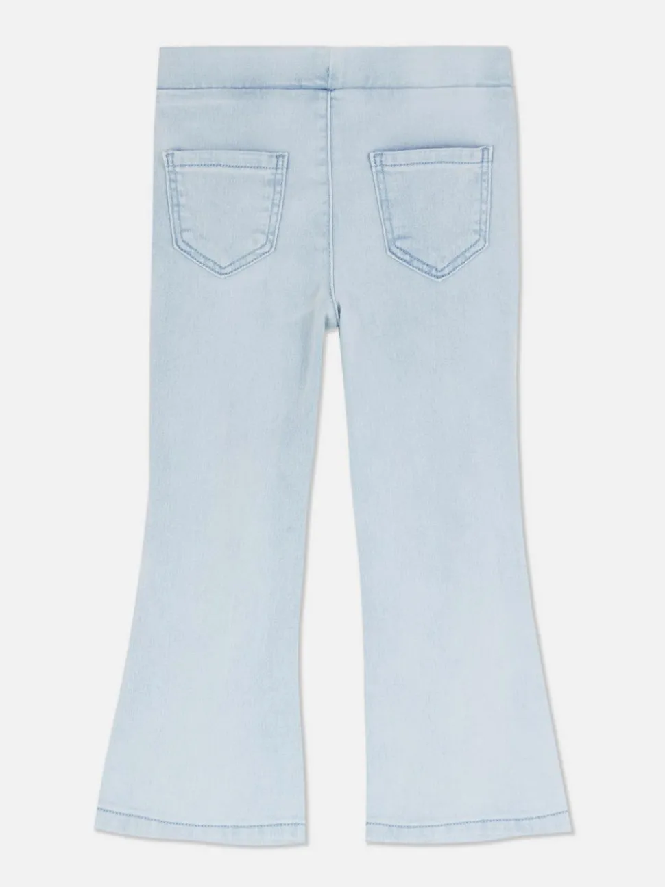 Jeansy z rozszerzaną nogawką