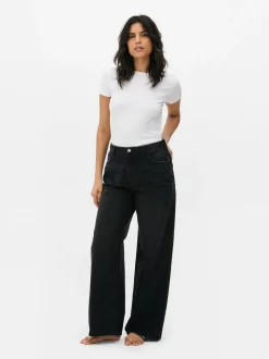 Jeansy z szerokimi nogawkami