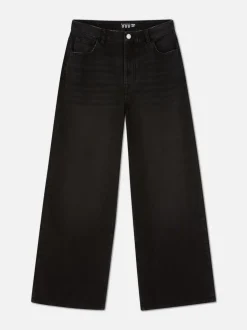 Jeansy z szerokimi nogawkami