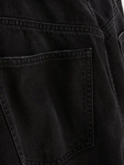 Jeansy z szerokimi nogawkami